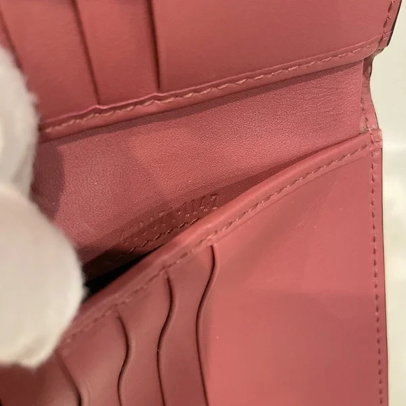 GUCCI 470071 GG Supreme Monogram Blooms Print French Flap Wallet Antique Rose - Picture 10 of 13